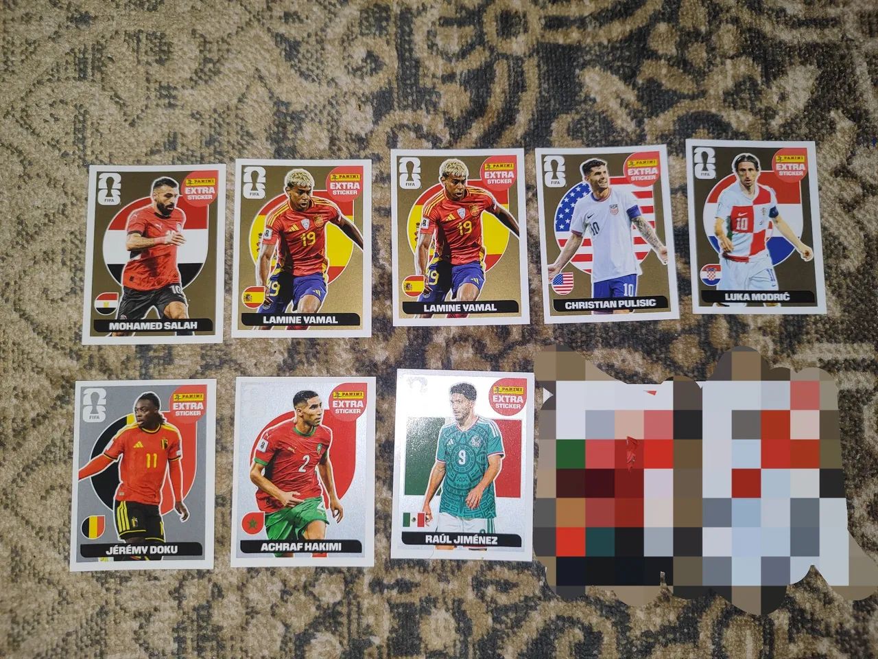 Vendo figurinhas legend 
