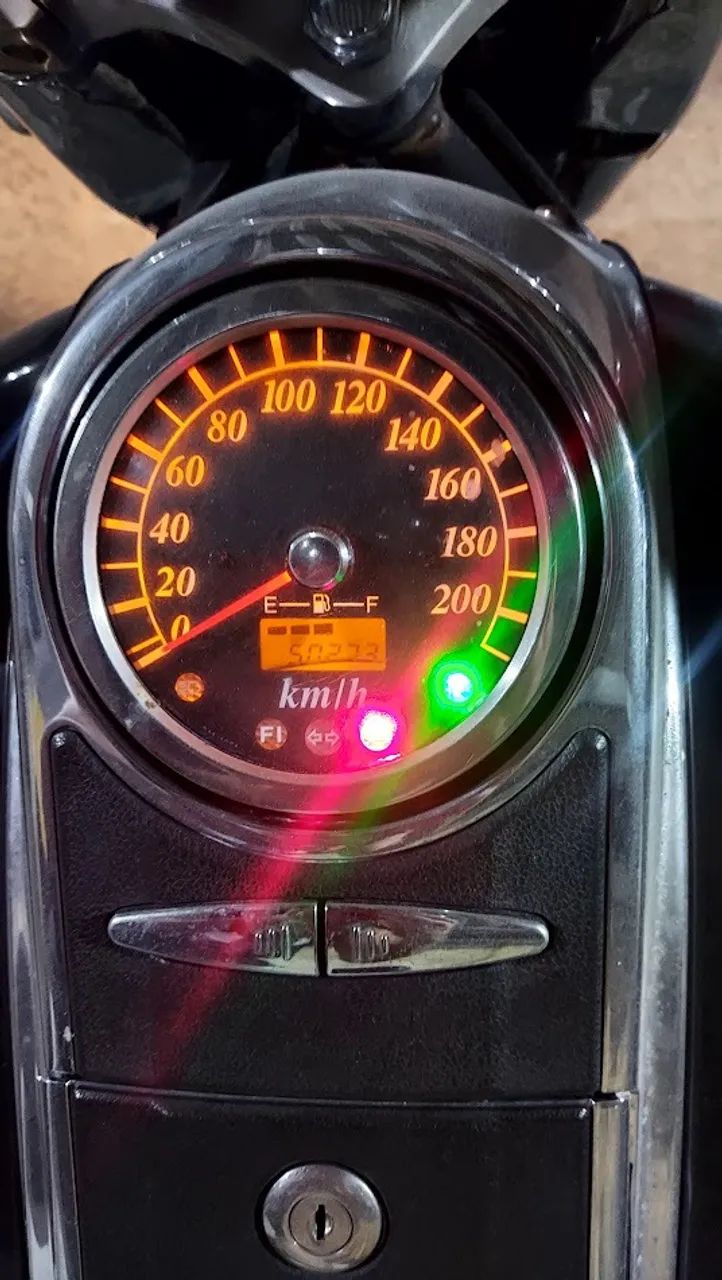 Suzuki Boulevard C1500 2008/2009 - Foto 5
