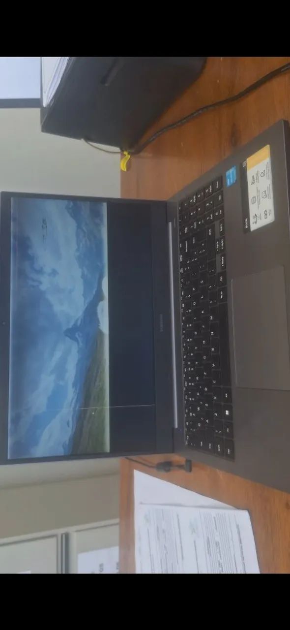 Notebook com defeito na tela 