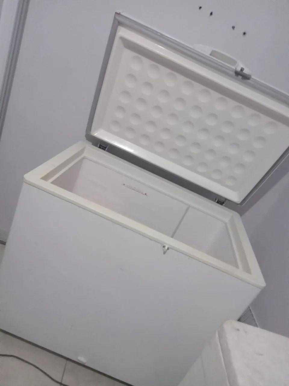 Vendo freezer funcionando perfeitamente! - Foto 2