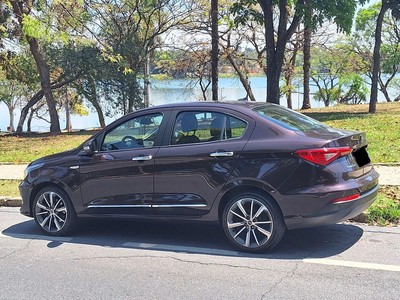Fiat Cronos Precision 1.8 16V Flex Aut. 2018 - Foto 2