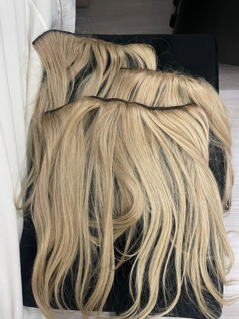 Mega hair