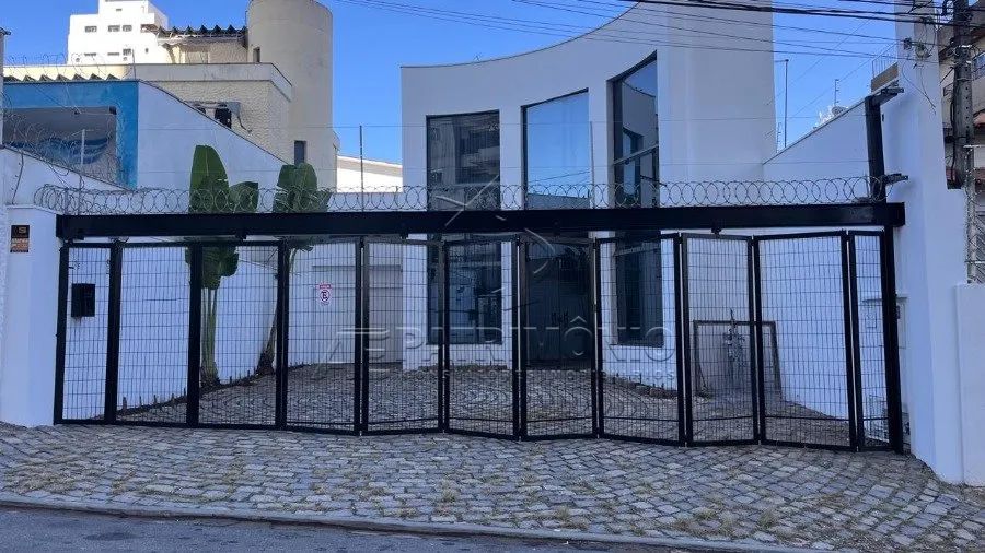 SALÃO COMERCIAL COM 187,32M² - CENTRO