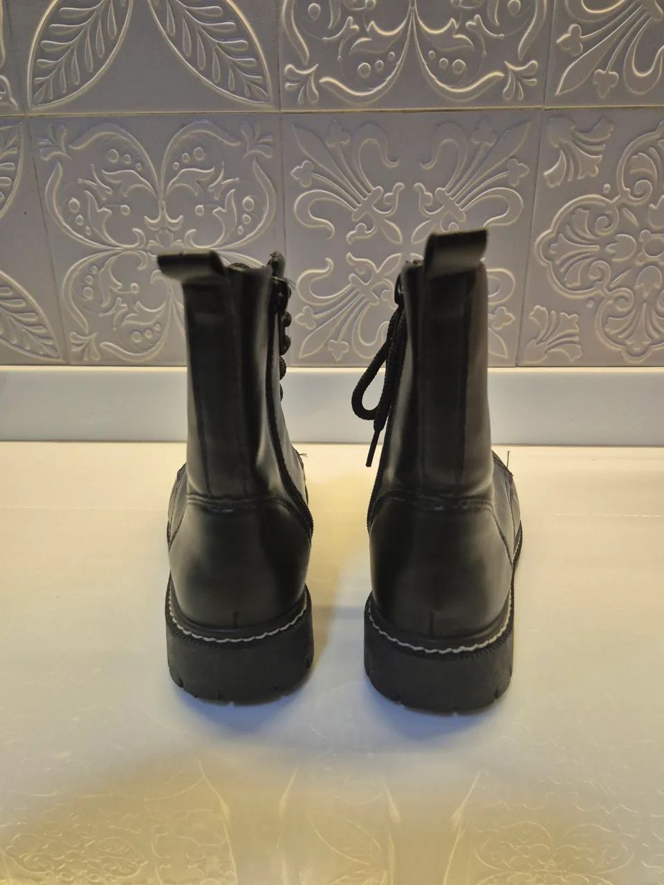 Bota Feminina, Cor: Preta, Tam. 34 - Foto 3