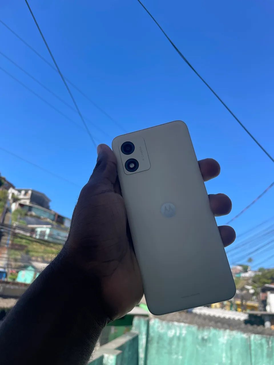 Celular no precinho 