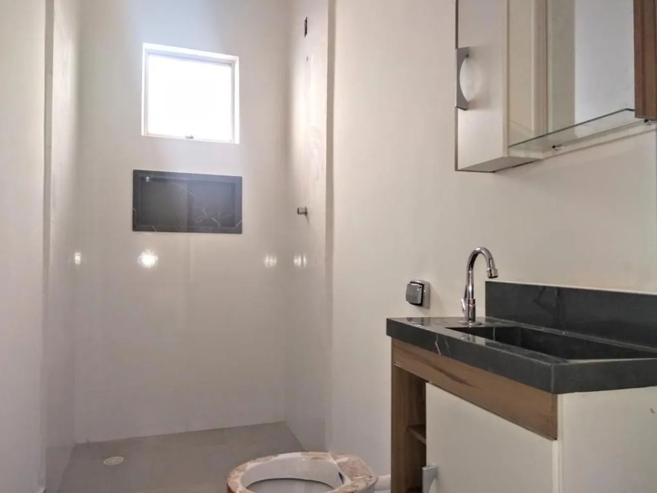 Vende ou troca casa nova,  3 quartos 1 suite - Foto 4