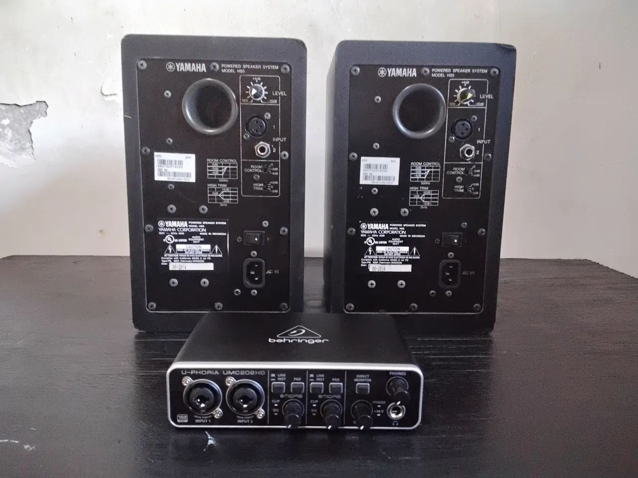 Monitores + interface de audio - Foto 3