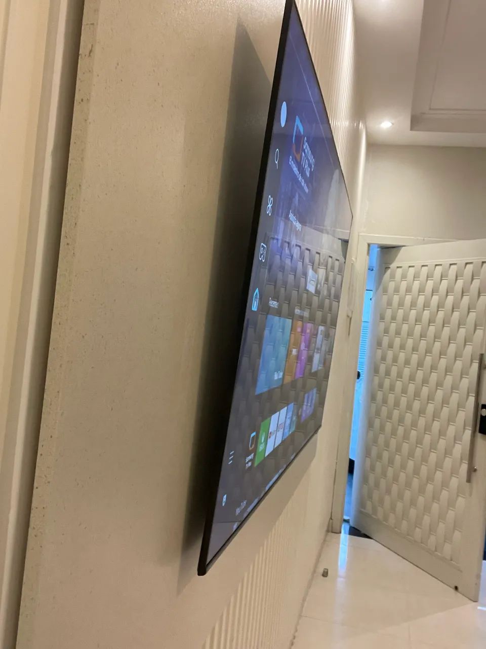 Televisão Samsung 65 PL ?NOVA? - Foto 3
