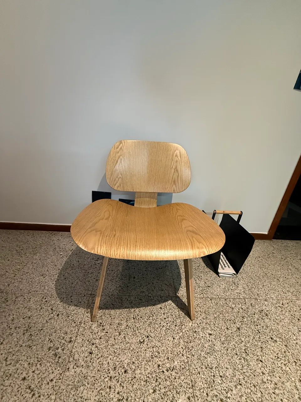 Cadeira Charles Eames LCW Madeira - Foto 3