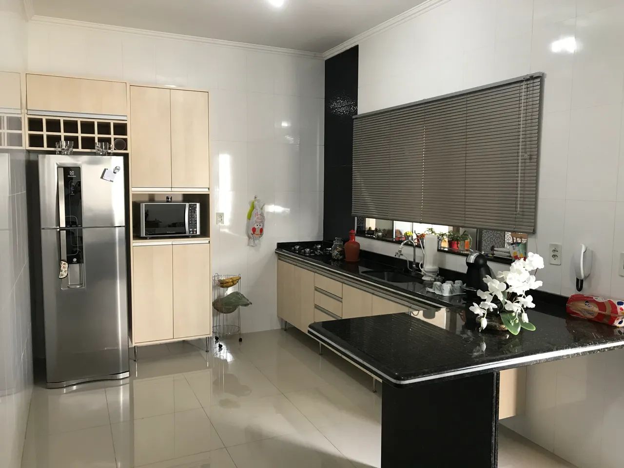 Casa na Área Central (próximo Avenida Tamoios) - Foto 3