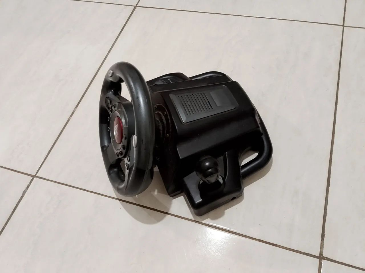 Volante para qualquer tipo de game - Foto 3