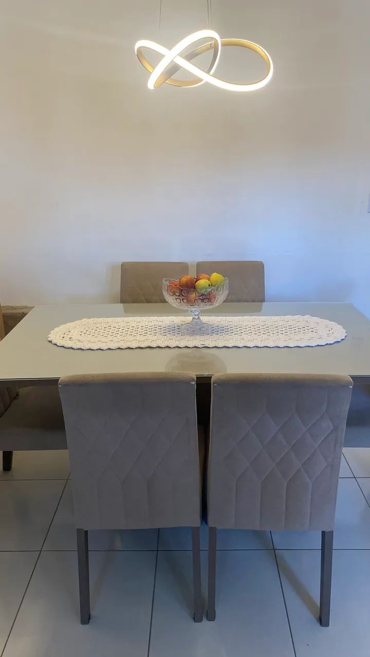MESA com 6 CADEIRAS - Foto 3