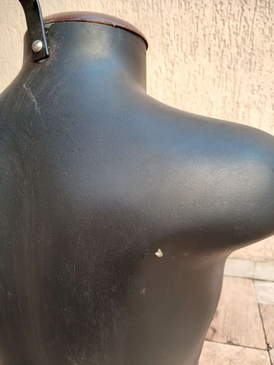 Manequim masculino com pedestal - Foto 4