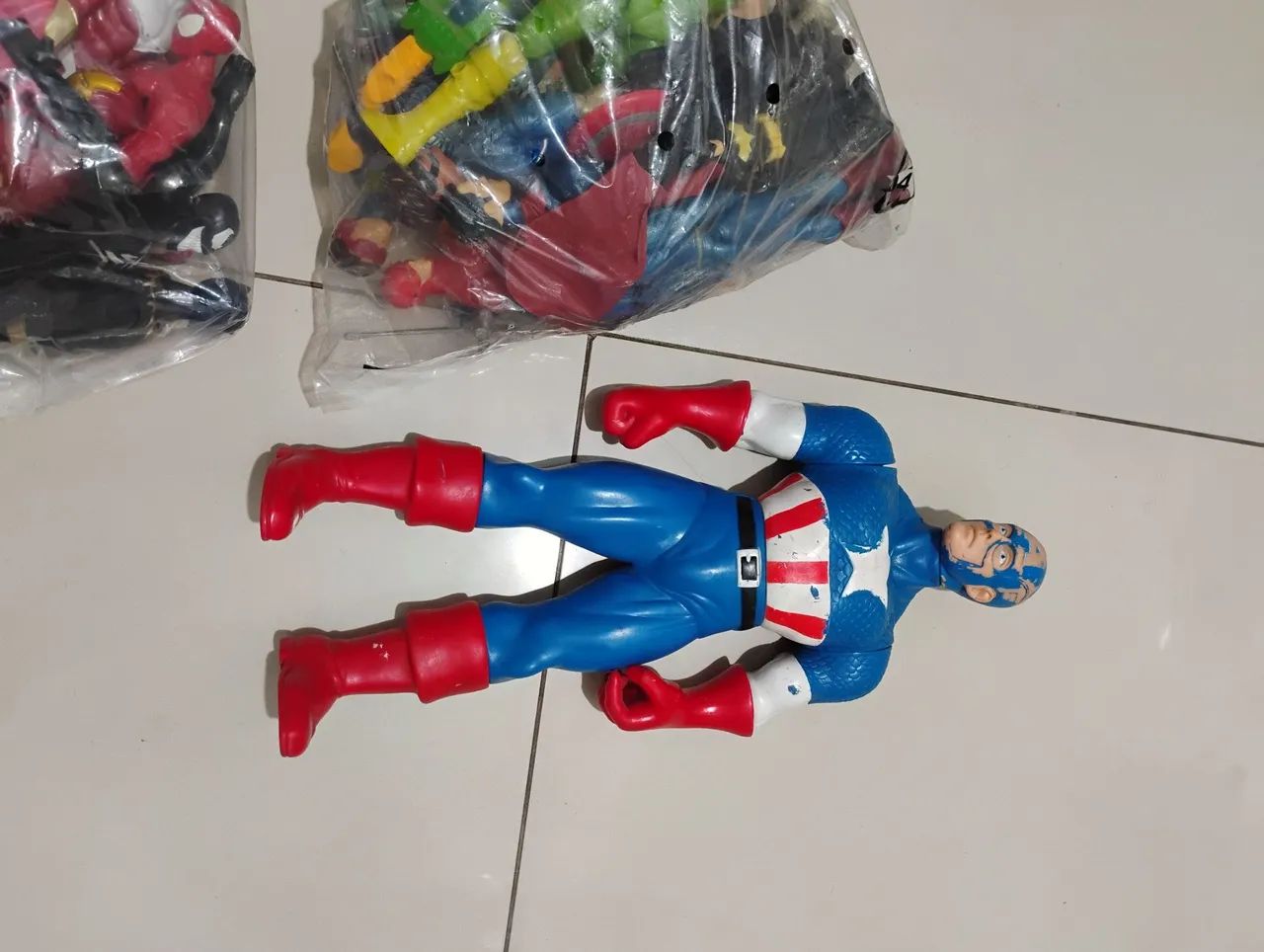 Bonecos da Marvel,DC e Max steel  - Foto 3