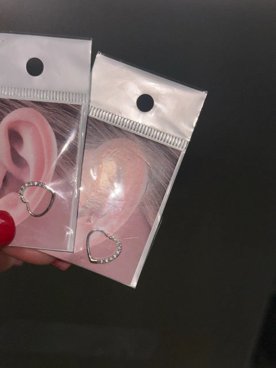 2 Piercing para o Daith Coração semi Cravejado com Pedra de Zircônia  - Foto 3