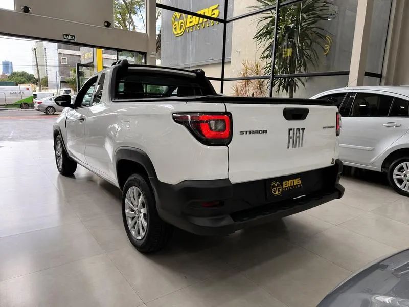Fiat Strada Endurance 1.4 Flex 8V C 2023 - Foto 3