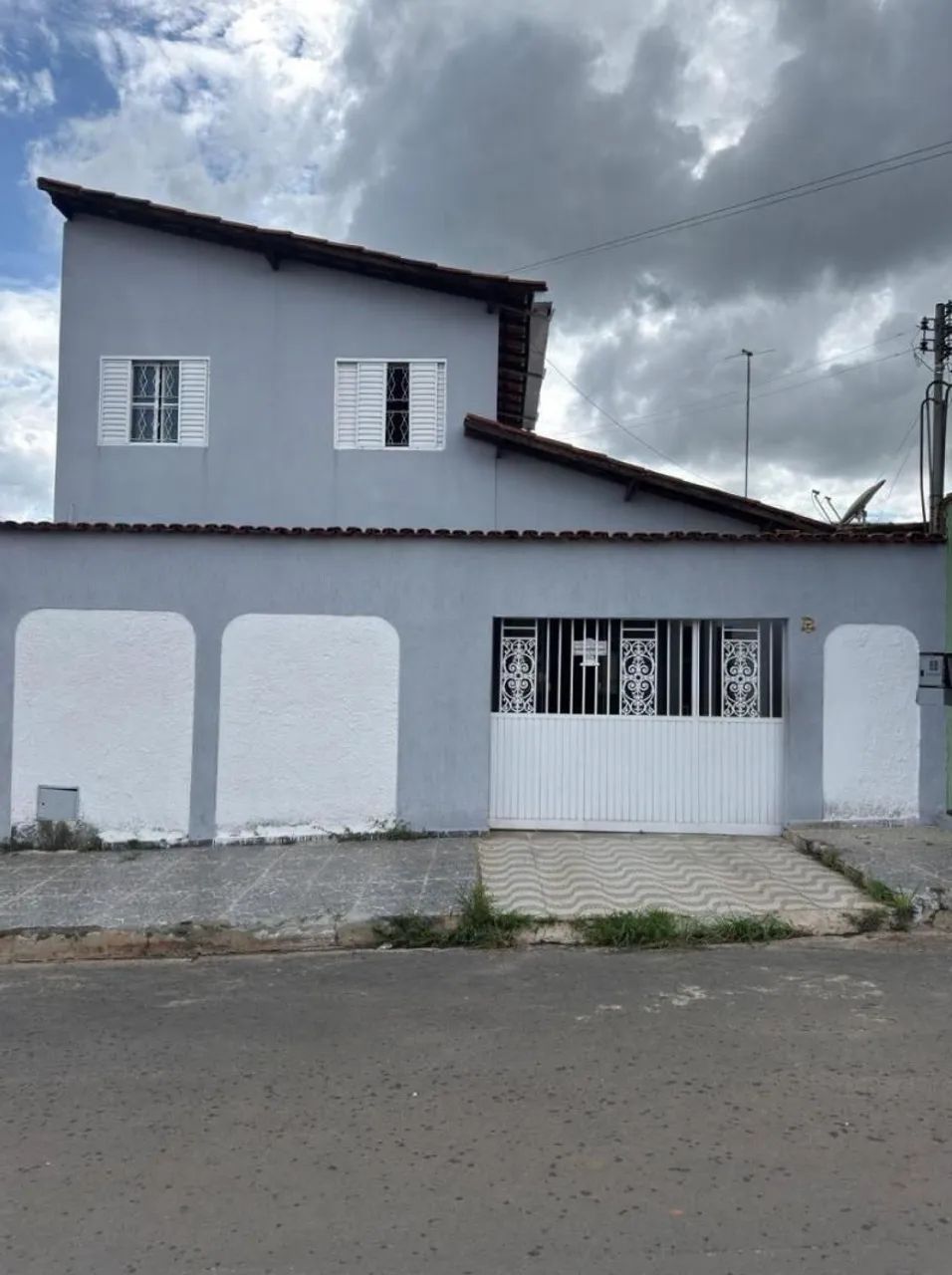 Casa de 4 quartos Sq 16 Centro da ocidental