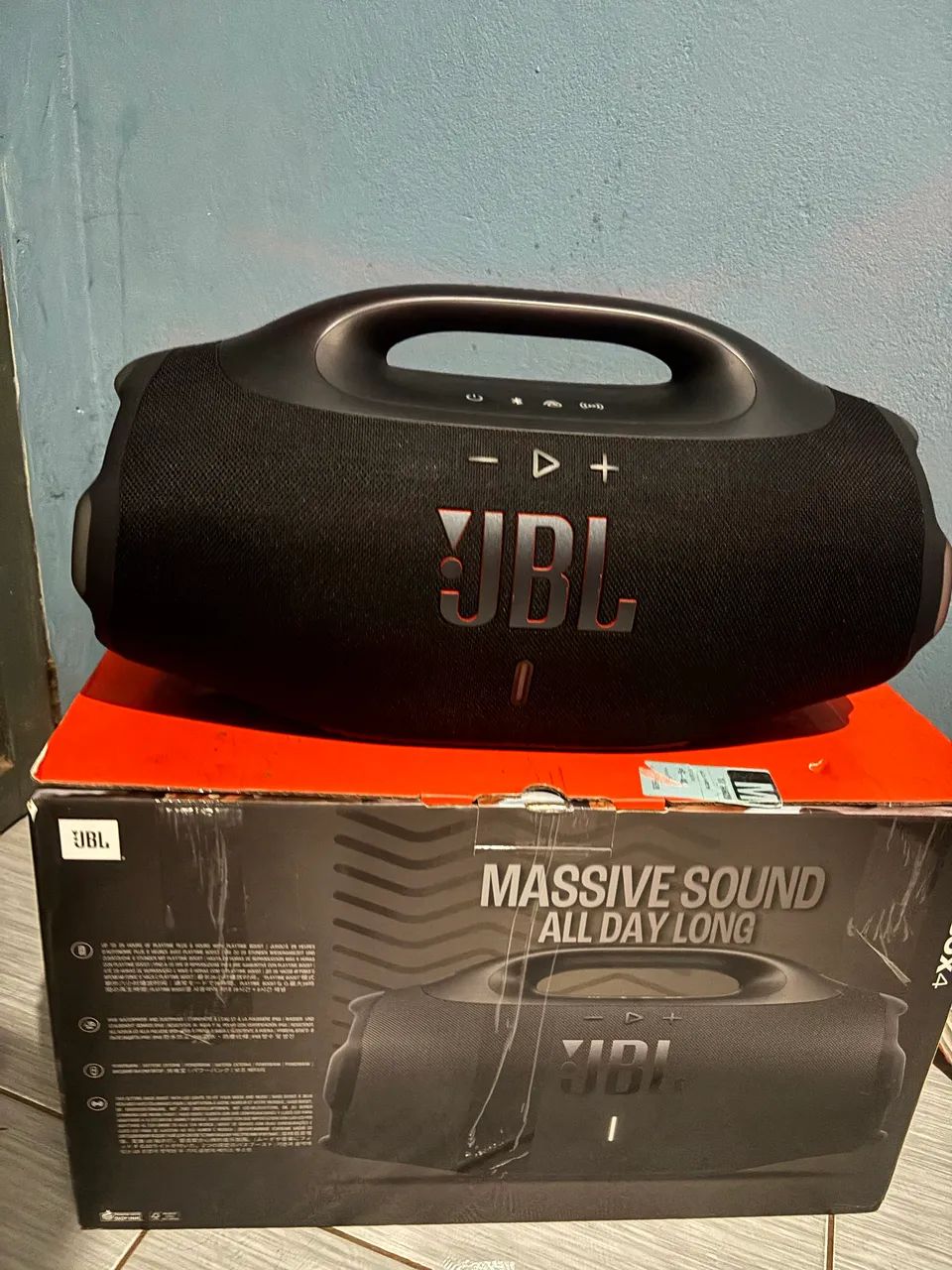 Jbl bombox 4