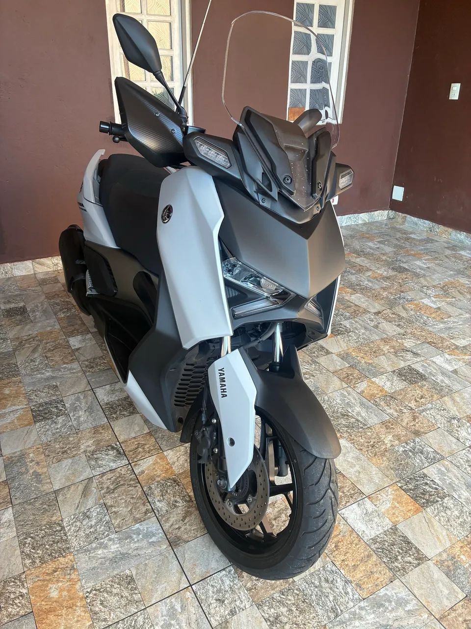 Vendo Ótima Xmax 250 2025  - Foto 2