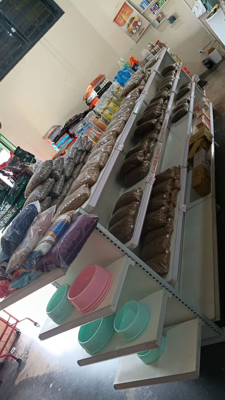 Gôndolas e Caixa 