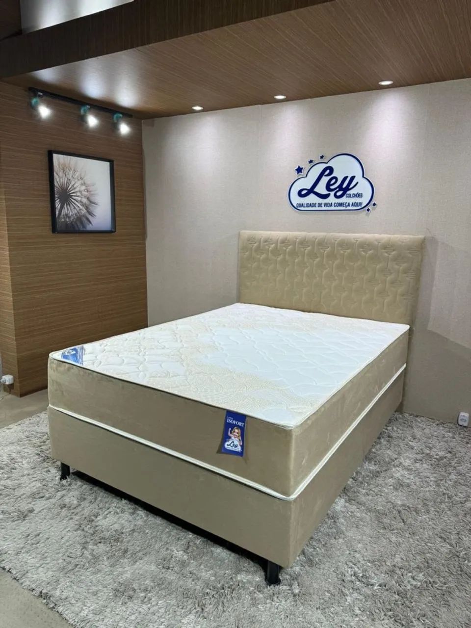 Cama box com molas ensacadas 