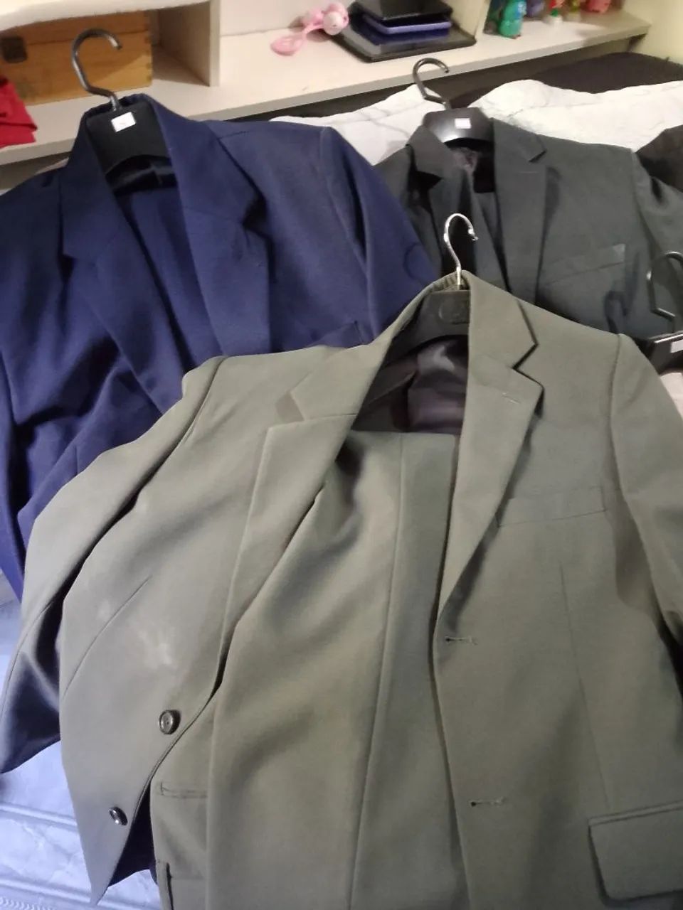 Roupas semi-nova