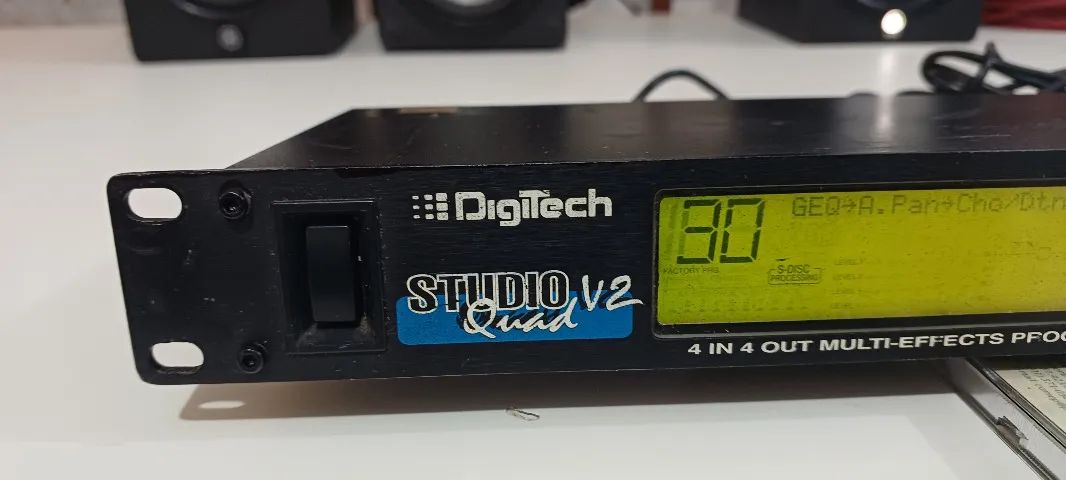 Digitech  V Quad studio semi-novo. - Foto 2