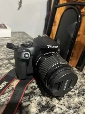 CAMERA CANON EOS REBEL T-7 - Foto 2