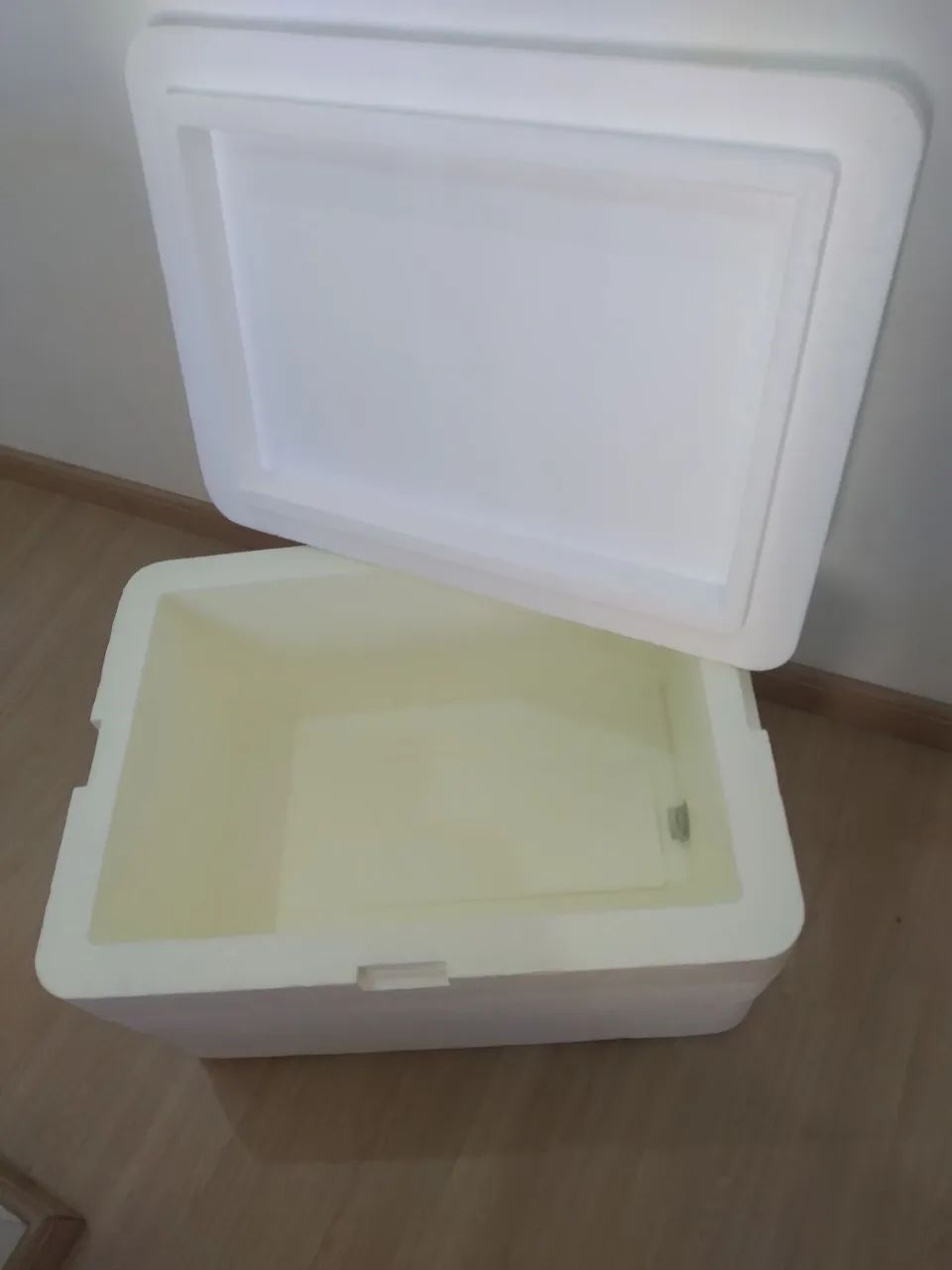2 Caixa isopor 80 litros  - Foto 4