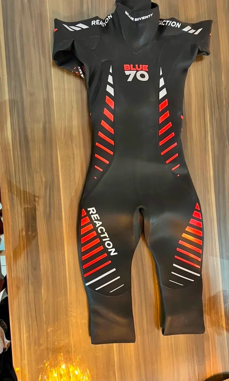 Roupa de borracha para natação  - Foto 2