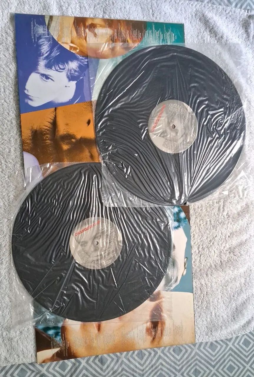 Lp David Bowie Changes Duplo - Foto 3