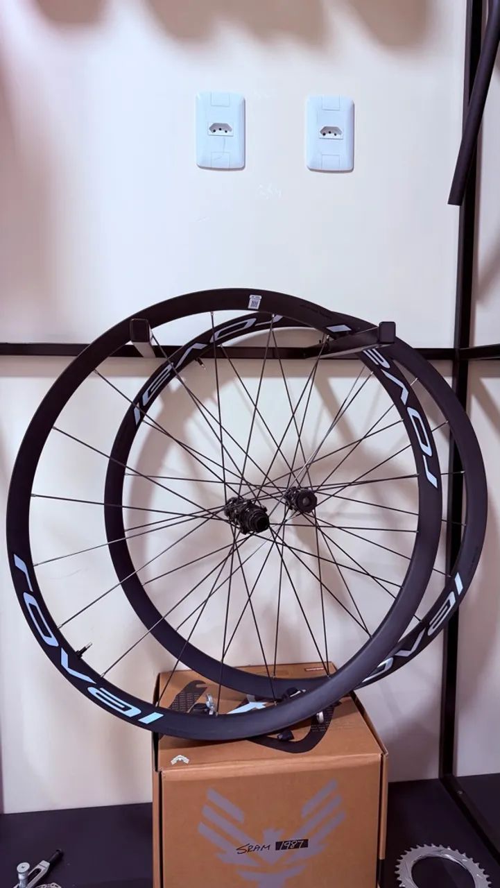 Roda roval control world cup specialized  - Foto 4