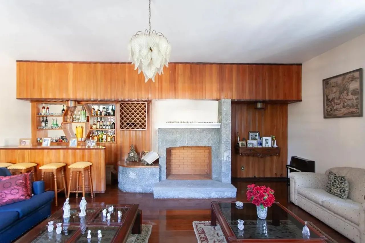 Casa à Venda - Santa Rosa, 3 Quartos, 447 m2 - Foto 5