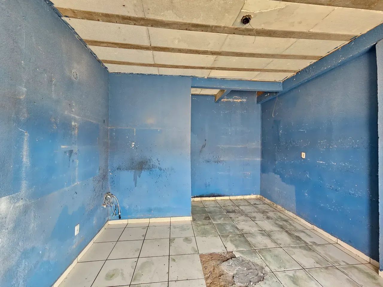 SALA COMERCIAL PARA LOCAÇÃO  CENTER VILLE - Foto 4