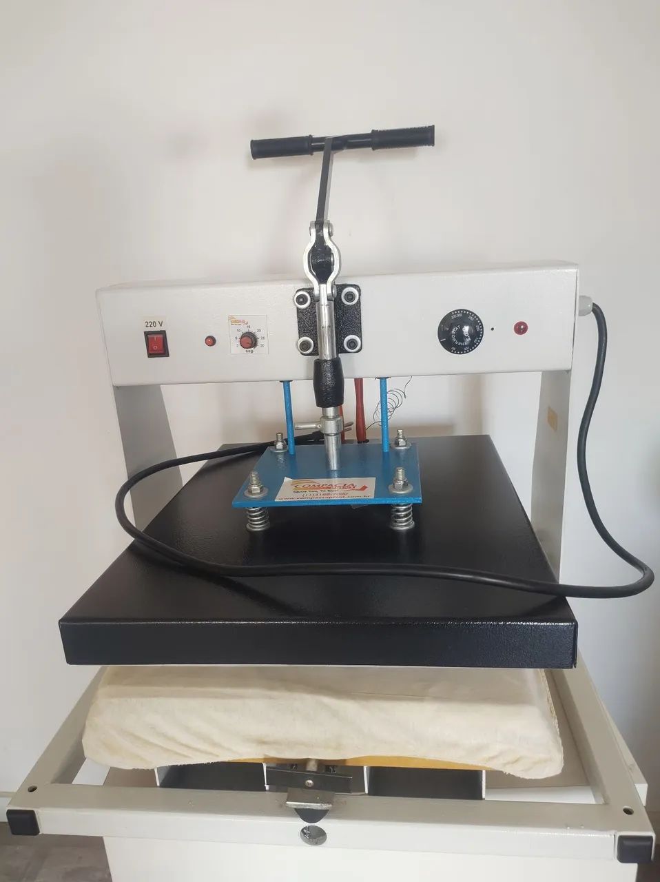 Prensa térmica 50 x 40 para sublimação Compact Ptint
