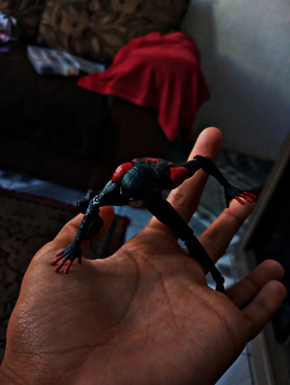 Miles Morales spider Man sentinel bootleg - Foto 6