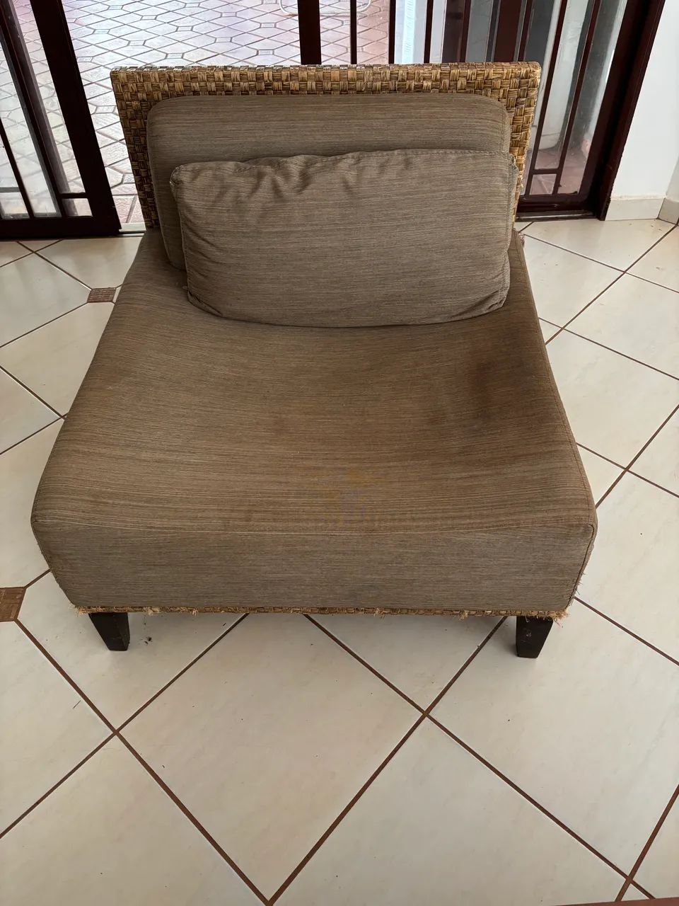 Poltrona em ráfia 