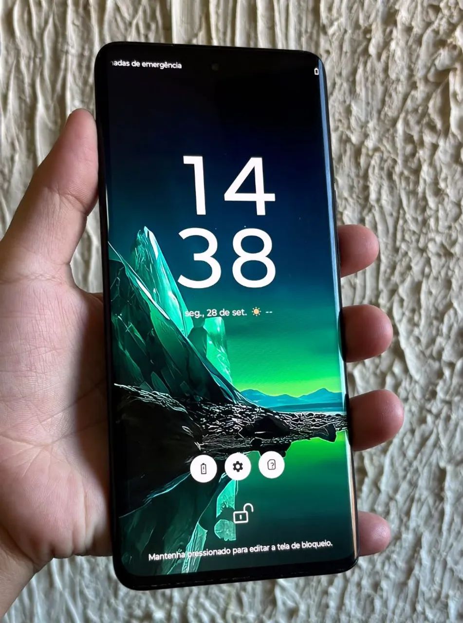 MOTO EDGE 40 NEO