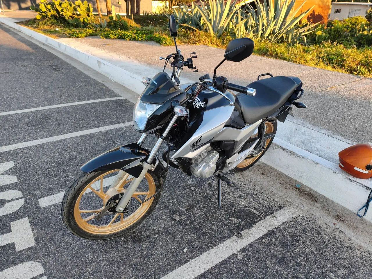 CG 160 - Foto 2