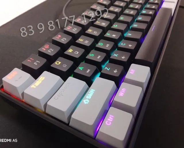 Teclado Mecânico 60% PRETO/CINZA - Foto 5