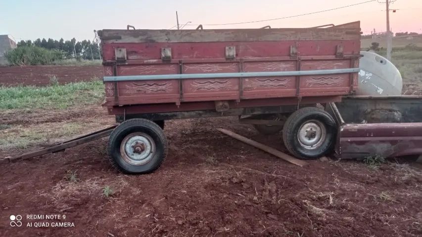 Carreta agrícola 4 rodas.