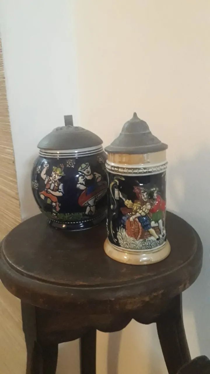 Caneca Antiga De Porcelana Ceramarte Tampa De Estanho 350,00 cada - Foto 2