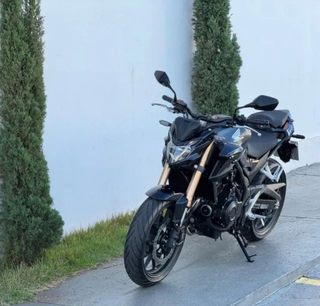 HONDA CB 500F 2024 - Foto 4
