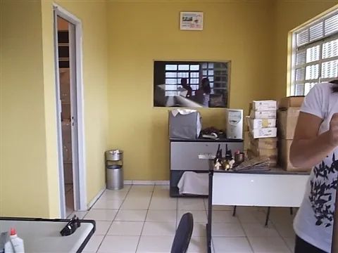 Barracão Comercial à venda, Bairro inválido, Cidade inexistente - BA0112.