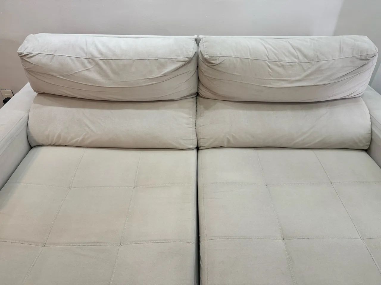 Sofá Retrátil e Reclinável 2 Lugares Suede Bege Claro - Foto 3