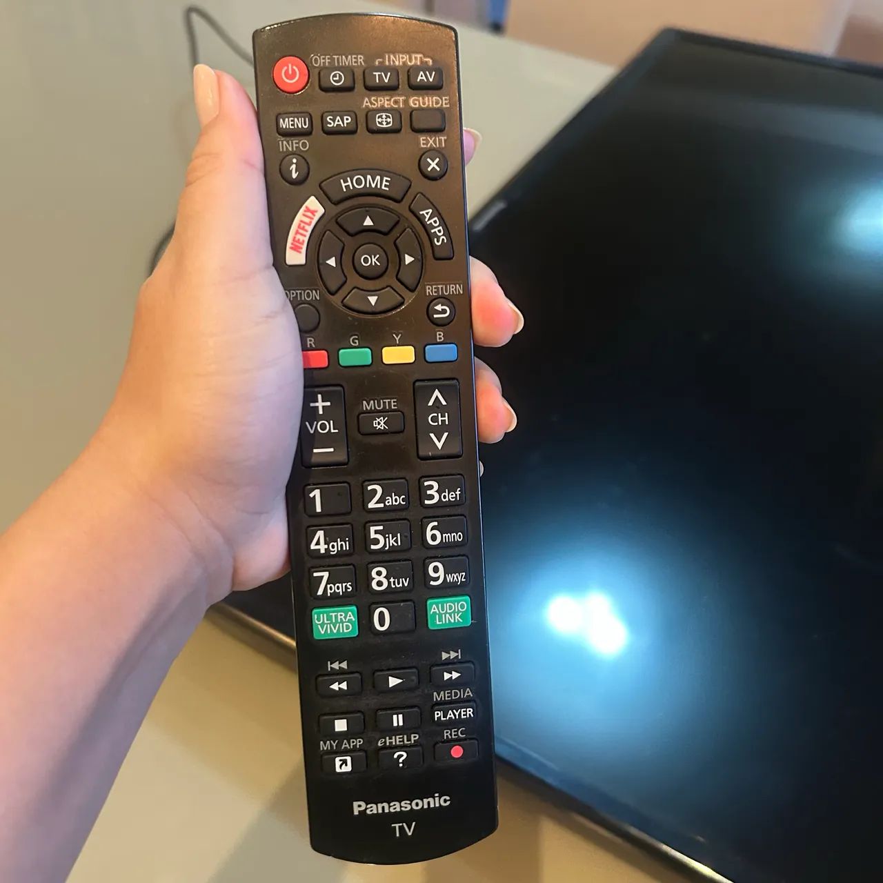 Tv Panasonic 32 Smart + led Wi-Fi + Bluetooth + controle - Foto 4