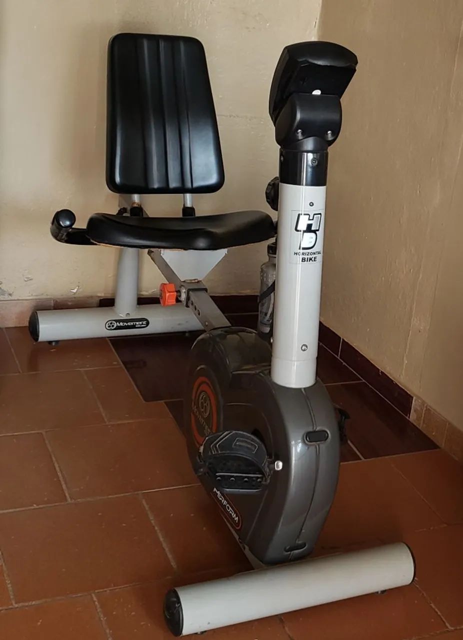 Bicicleta ergométrica horizontal  - Foto 2