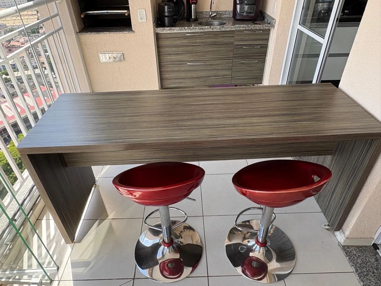 Bancada / Mesa Alta com Rodinhas - Multiuso