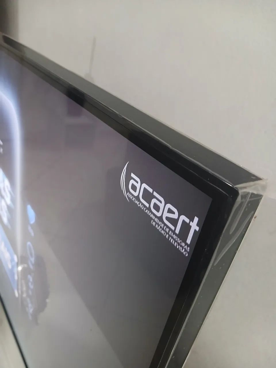 SMARTV LG 43  - Foto 3