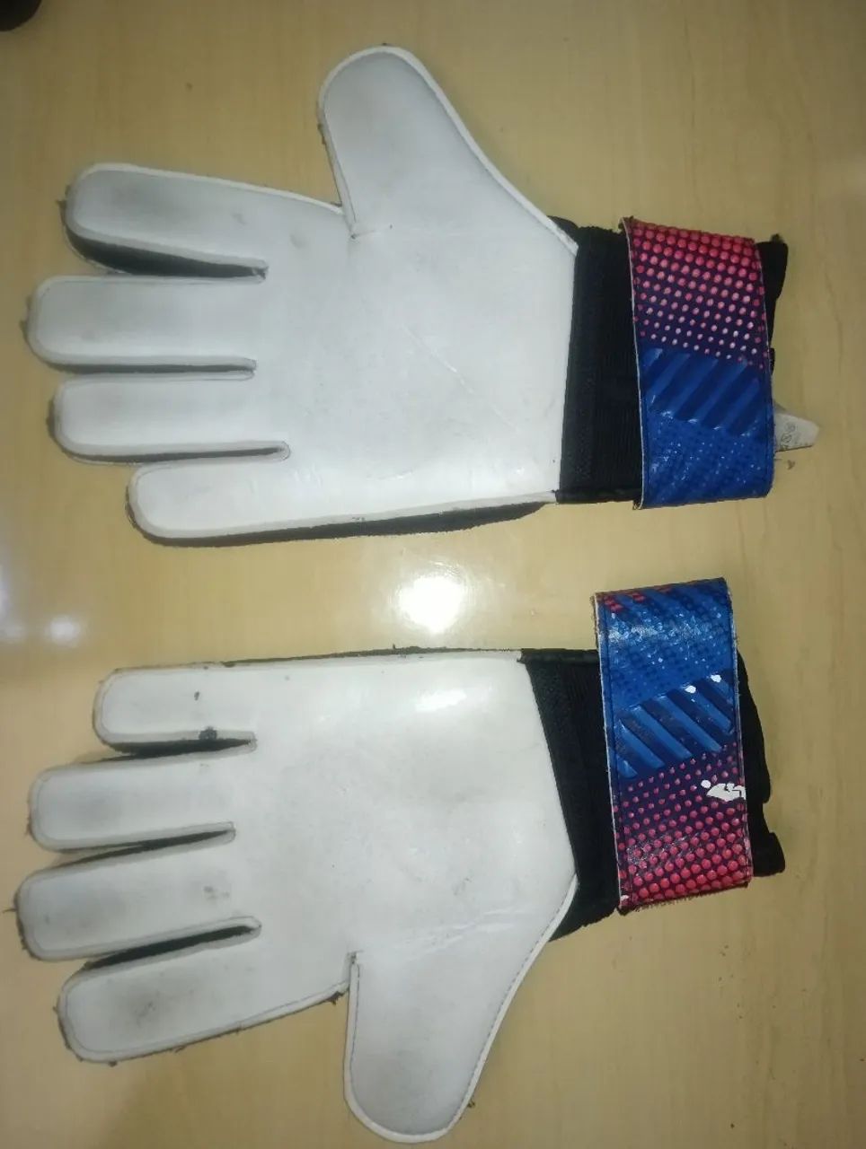 Luva de goleiro - Penalty  - Foto 2